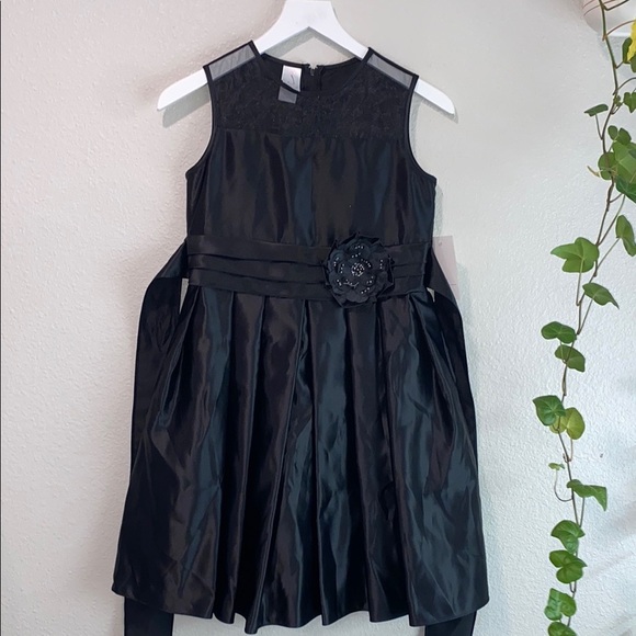 Julia Lee Satin Elegant Black Kids Dress with Floral Accent, knee Lenght Size12 - Picture 3 of 11